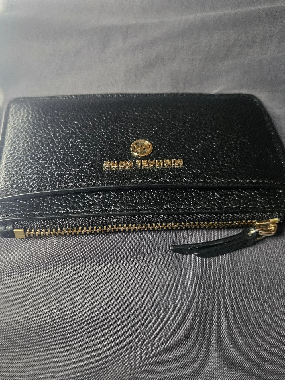 MICHAEL KORS Black Pebbled Leather Card Case with Gold Logo